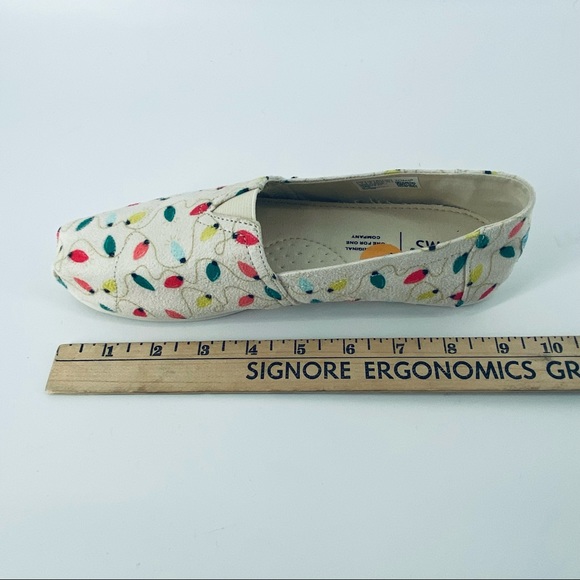 TOMS Belmont Women’s Size 7 Natural Tree Lights Print Holiday Christmas Flat NEW - Picture 9 of 11